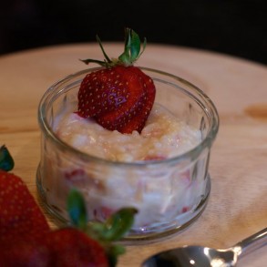 Fuel Your Preparation Rice Pudding with Strawberries (6 tins)